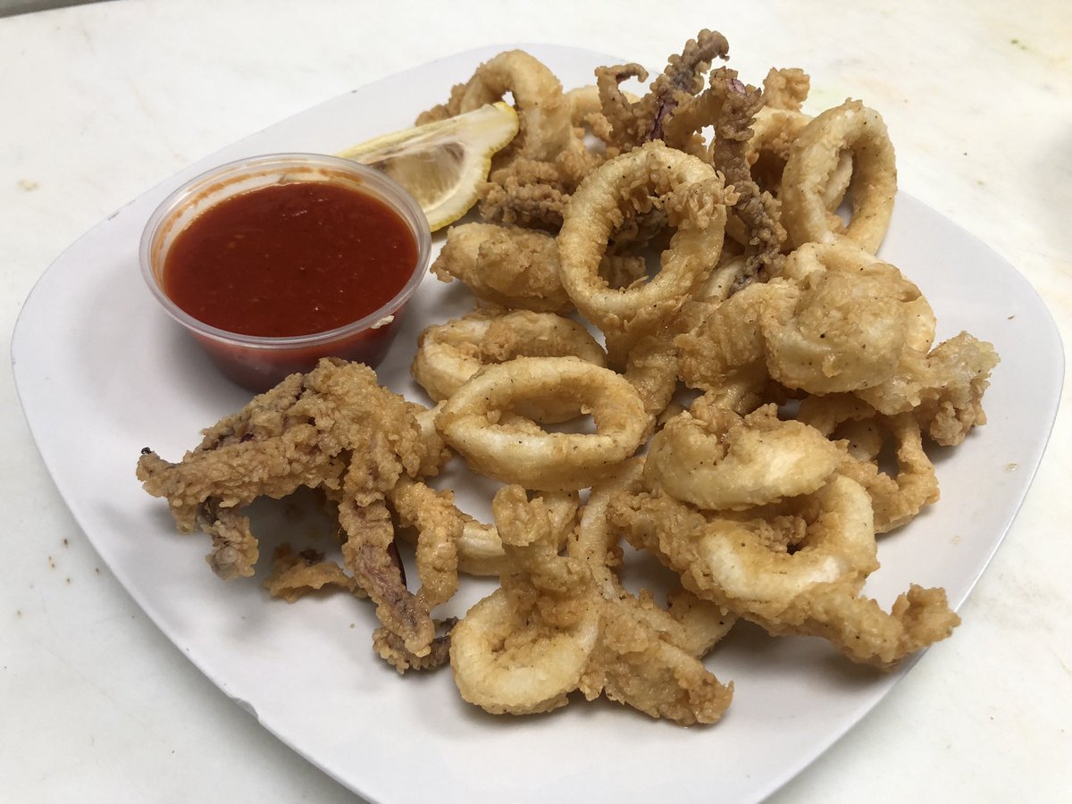 CarmsNonno's tweet photo. Fried Food Lovers!!!! Nonno has you covered! Every try our homemade Fried Ravs or Motz Sticks???? Ohhh you havenโt?? your soul will thank you ๐๐ผ #OnlyAtNonnos https://t.co/QitG1pxfoP