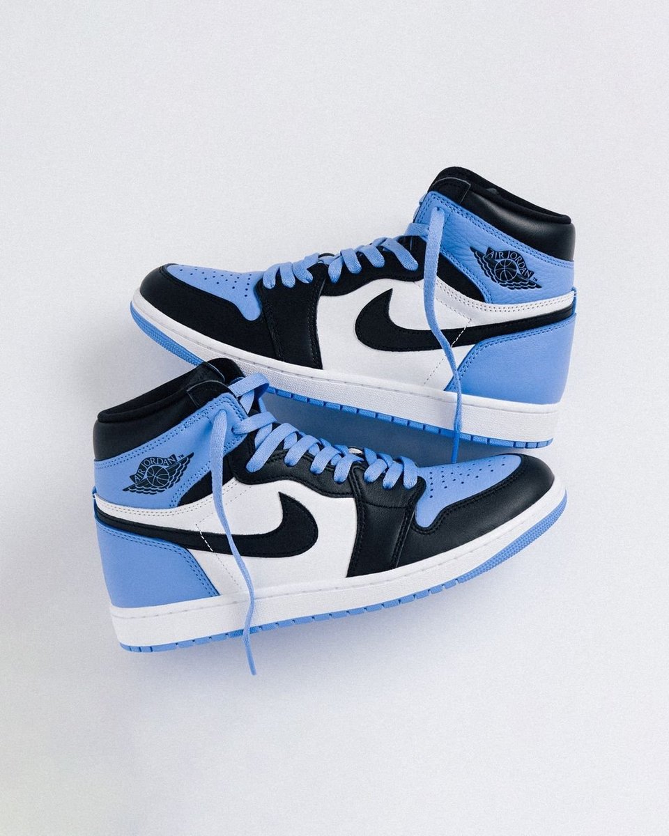 RT @KicksFinder: Ad: LIVE via NBAStore
Air Jordan 1 High 