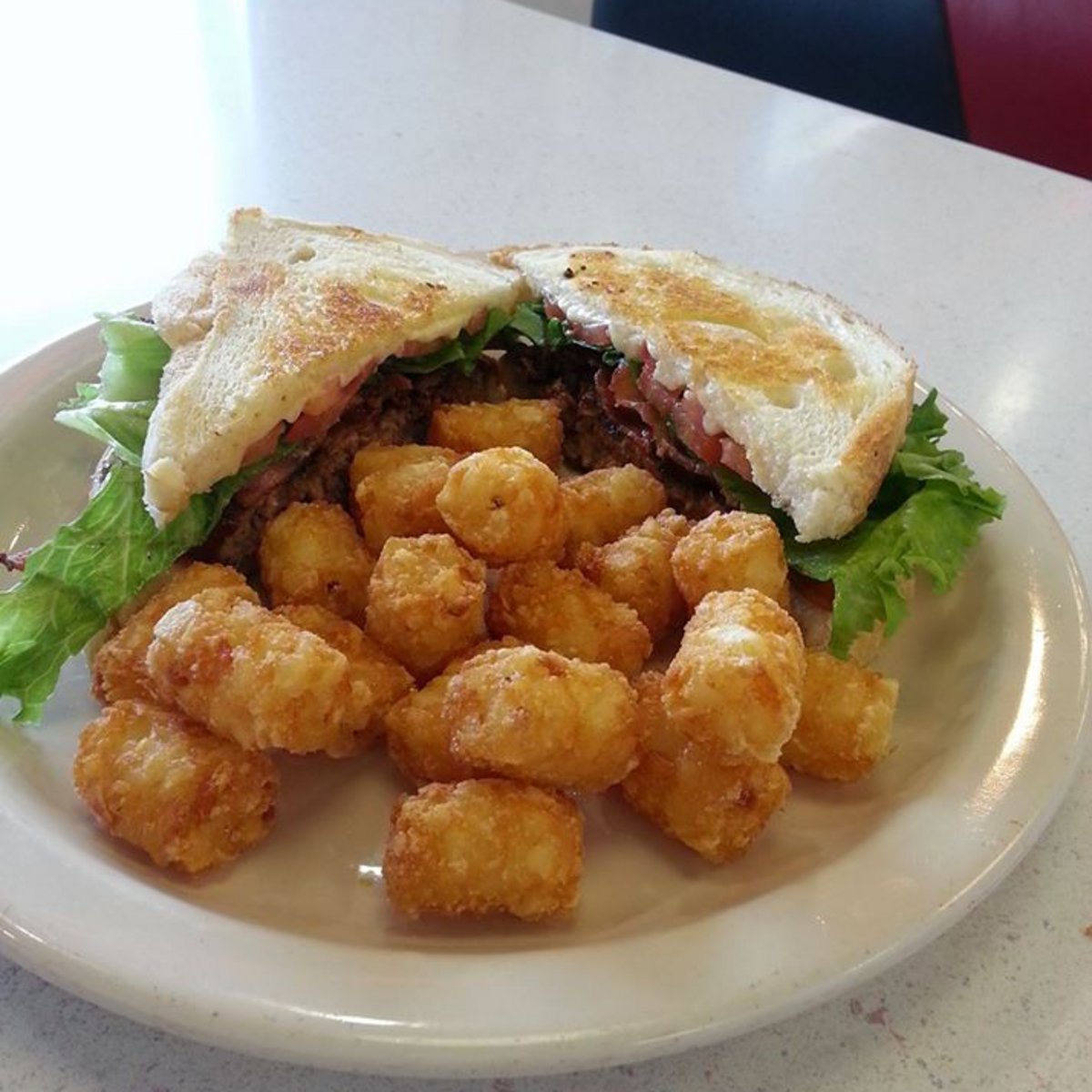 Nothing melts the heart like sinking your teeth into a  juicy #FriscoBurger from Penny's Diner Vaughn. Stop in and try one today! 😋 #pattymelt #lunchtime