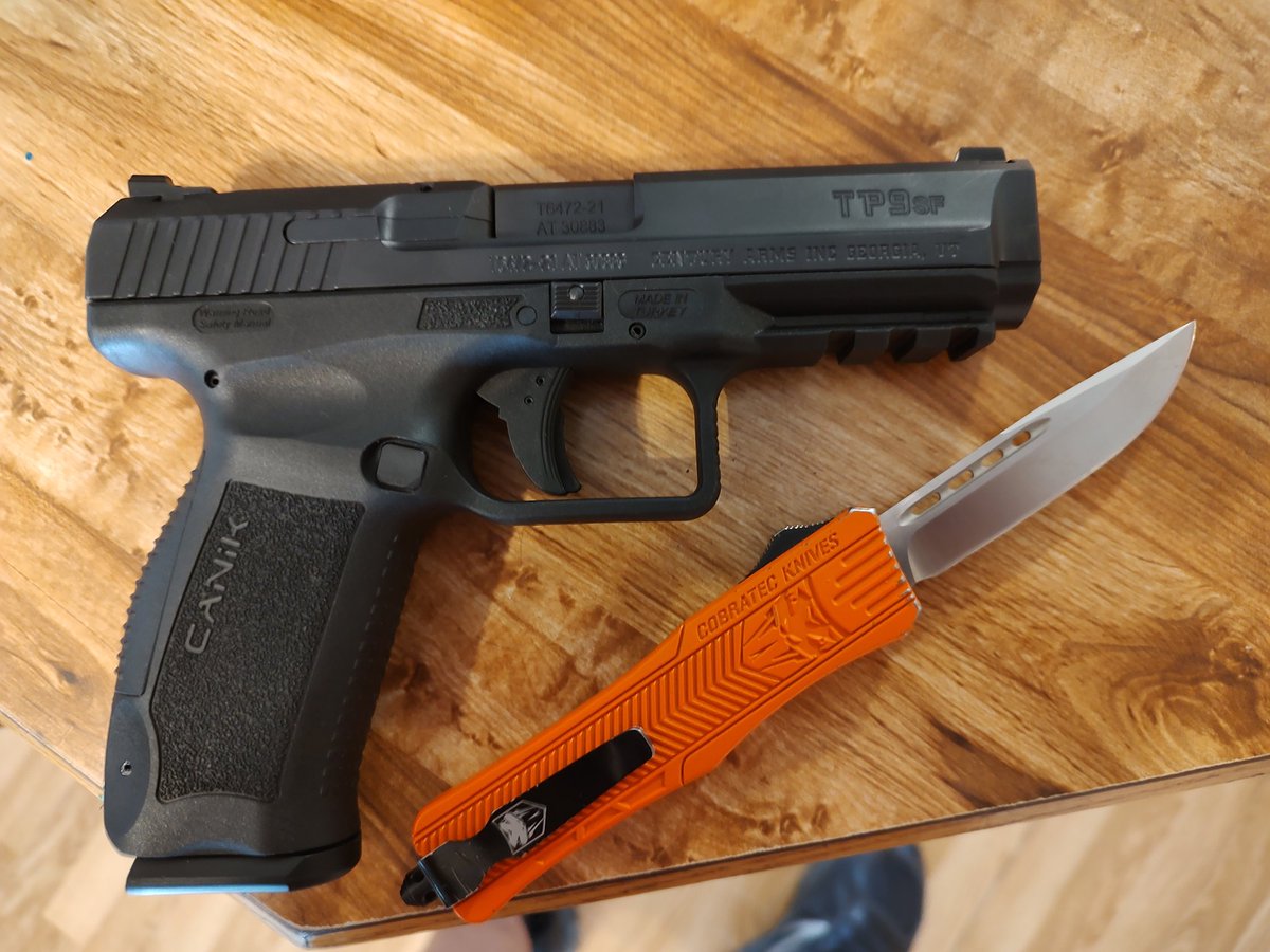 DanyLedda's tweet photo. Today's carry choice, the Canik TP9SF and the Cobra Tec!

@canikarms @Cobratecknives https://t.co/BIHgEXeJJ3