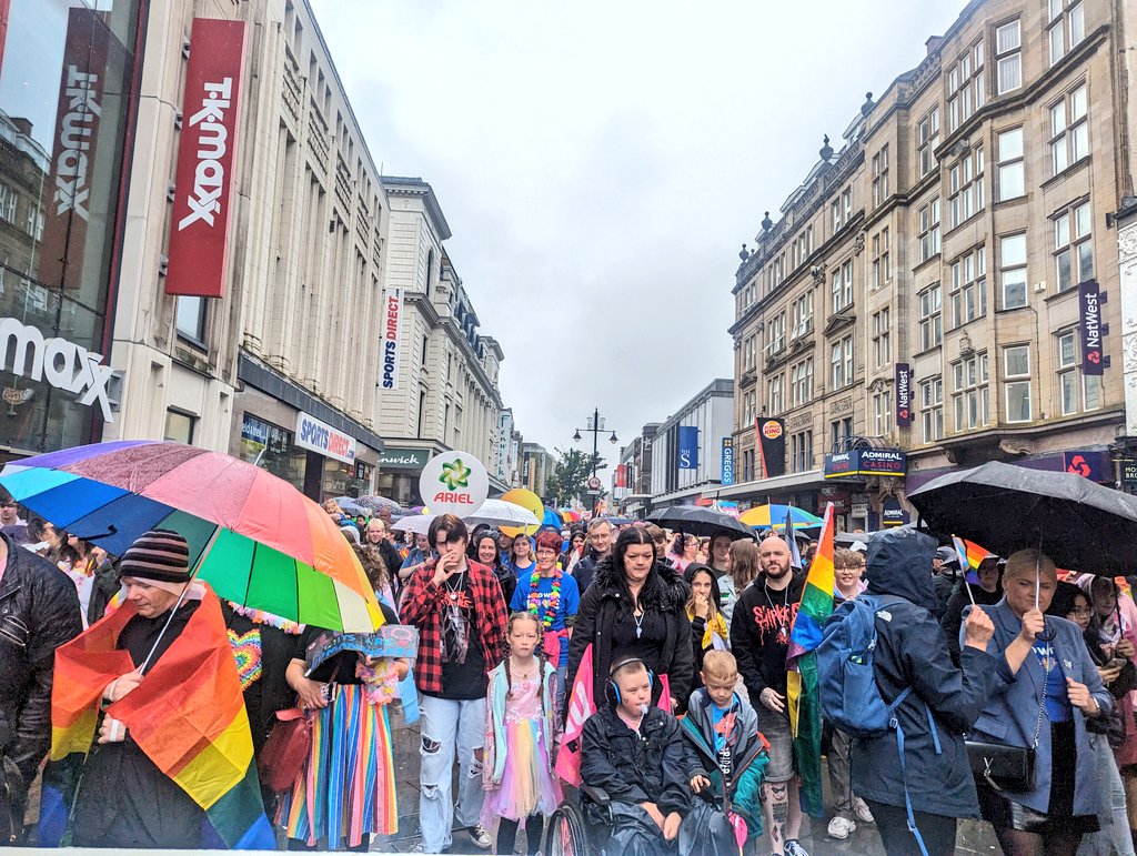 Chi Onwurah 💙 tweet media