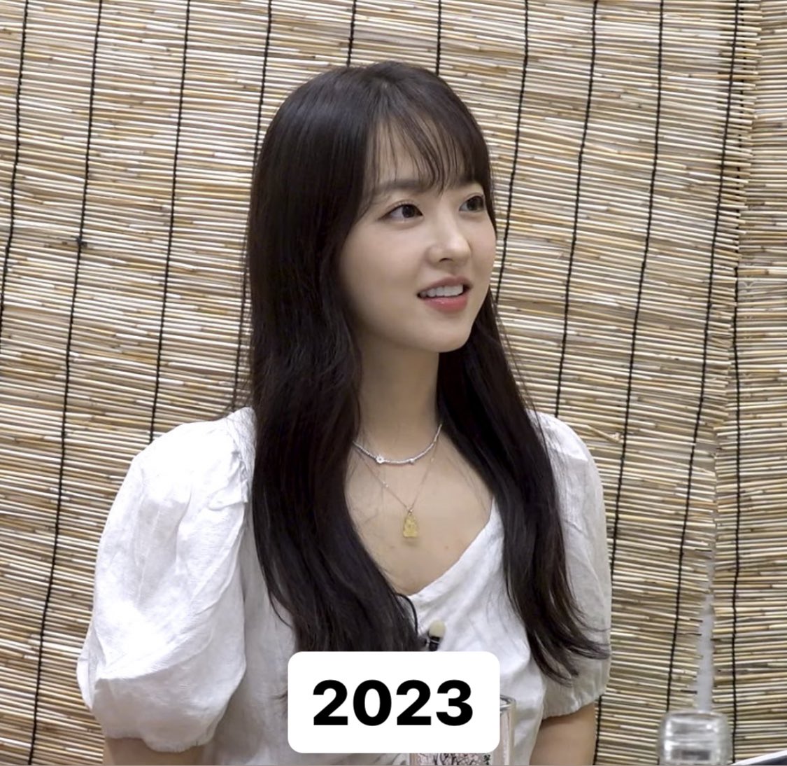 รูปนี้ห่างกัน 12 ปี แต่เหมือนถ่ายเมื่อวานกับวันนี้