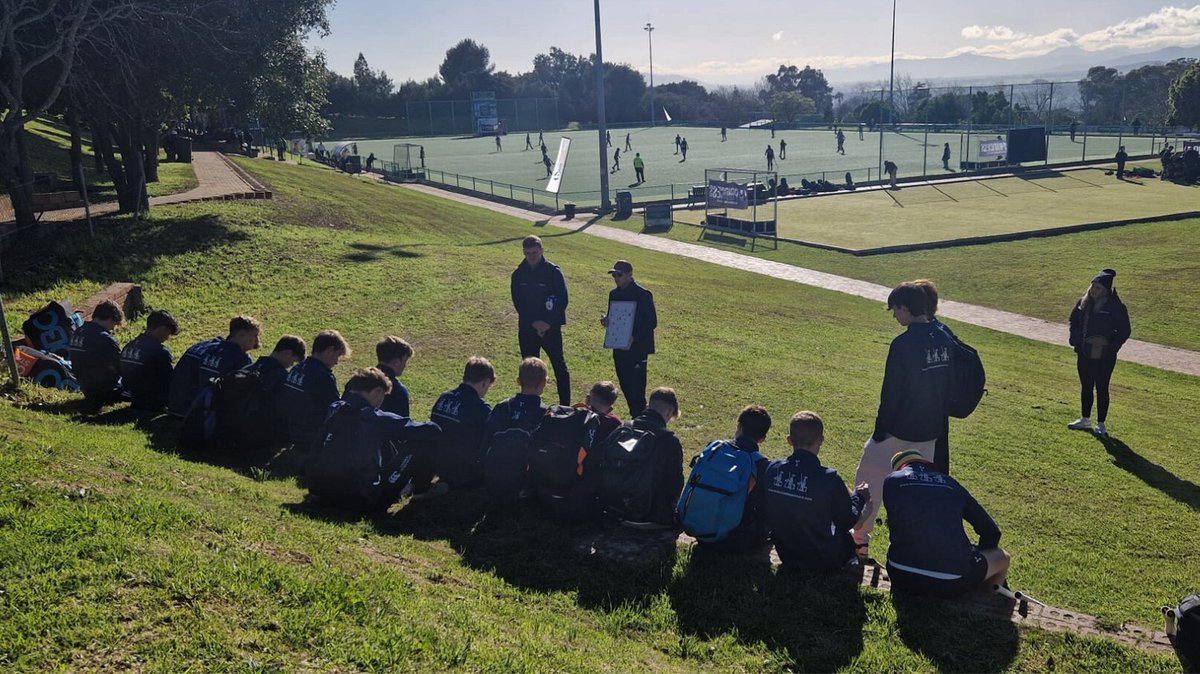 Guildfordhc's tweet photo. Good luck to our BU18s who are through to the Capetown International Hockey Tournament semi-final π
Well done to our GU18s who made it to q-finals π
With 40 elite teams participating, what an amazing experience for these young players π
https://t.co/JdpbV2Zg2z
#CTIHT https://t.co/bMniAIBTog
