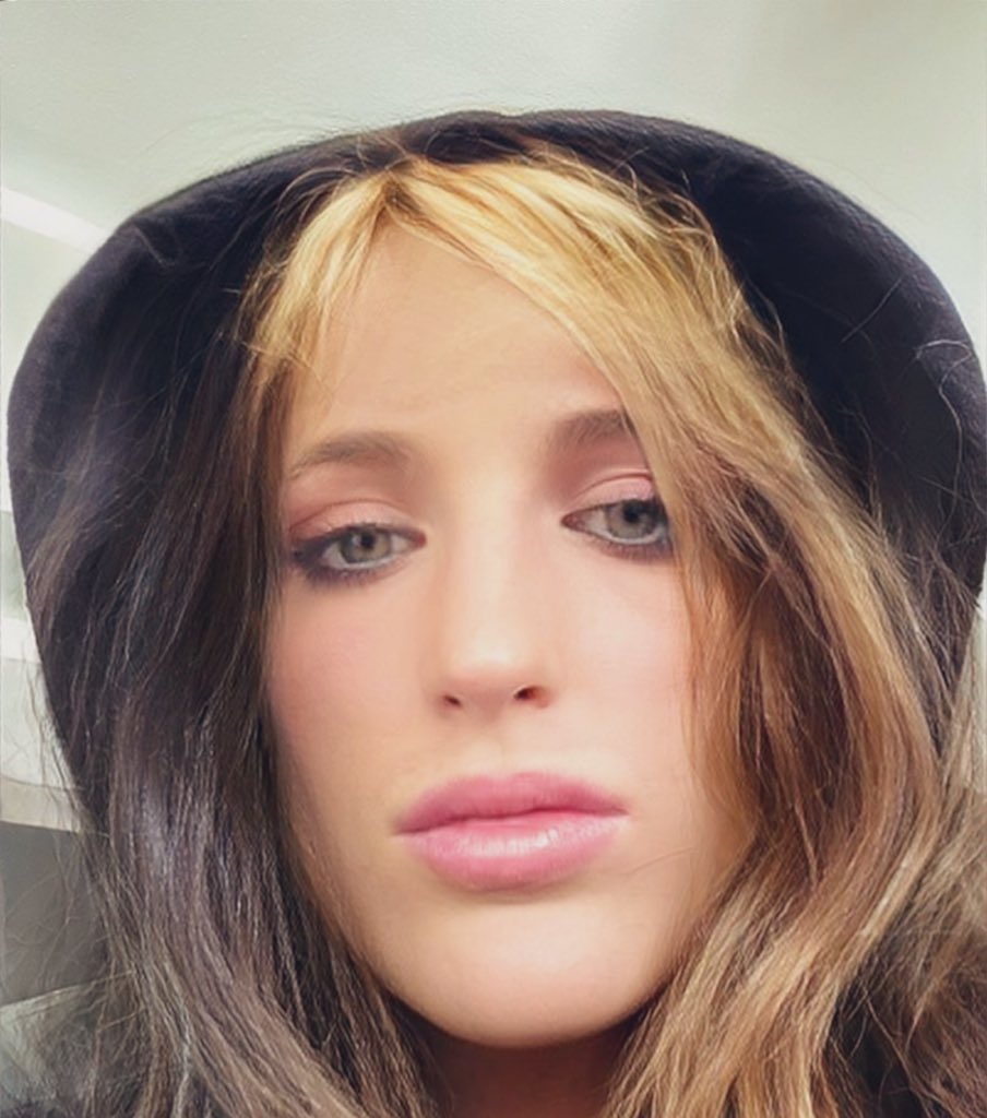 Jumpscare203's tweet photo. Catching flights!!! Flying out to Cambodia to meet my man’s!!! #sugarbaby #sugardaddy #sugardaddylegit #cashapp #sugardaddies #Sugarmommy #sugardaddyneededasap #feet_lover #feetcontent #breast #BarbieTheMovie #GOAT𓃵 #ONEPIECE #JungKook https://t.co/VLuwG34a9L