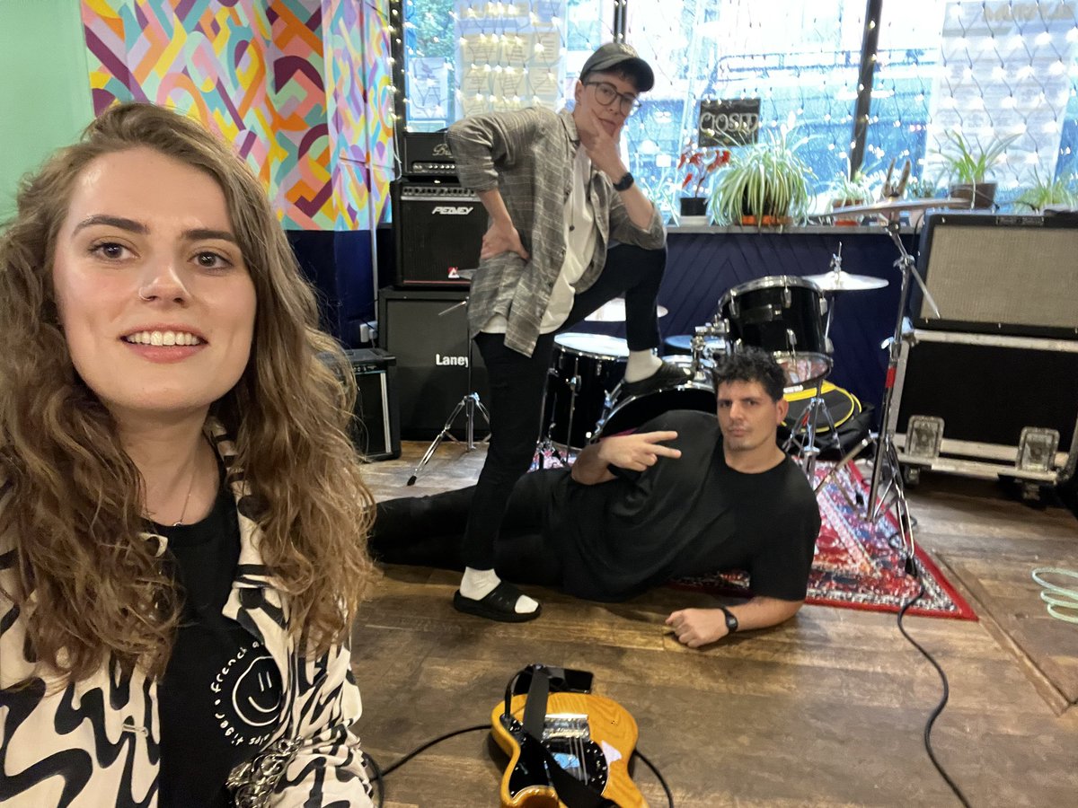frenchalpstiger's tweet photo. TONIGHT @elysiumgallery 7PM KICK OFF, be there or be a loser 💋

Support from @swanhillband &amp; Methods 🥳 https://t.co/rjEK05w77D
