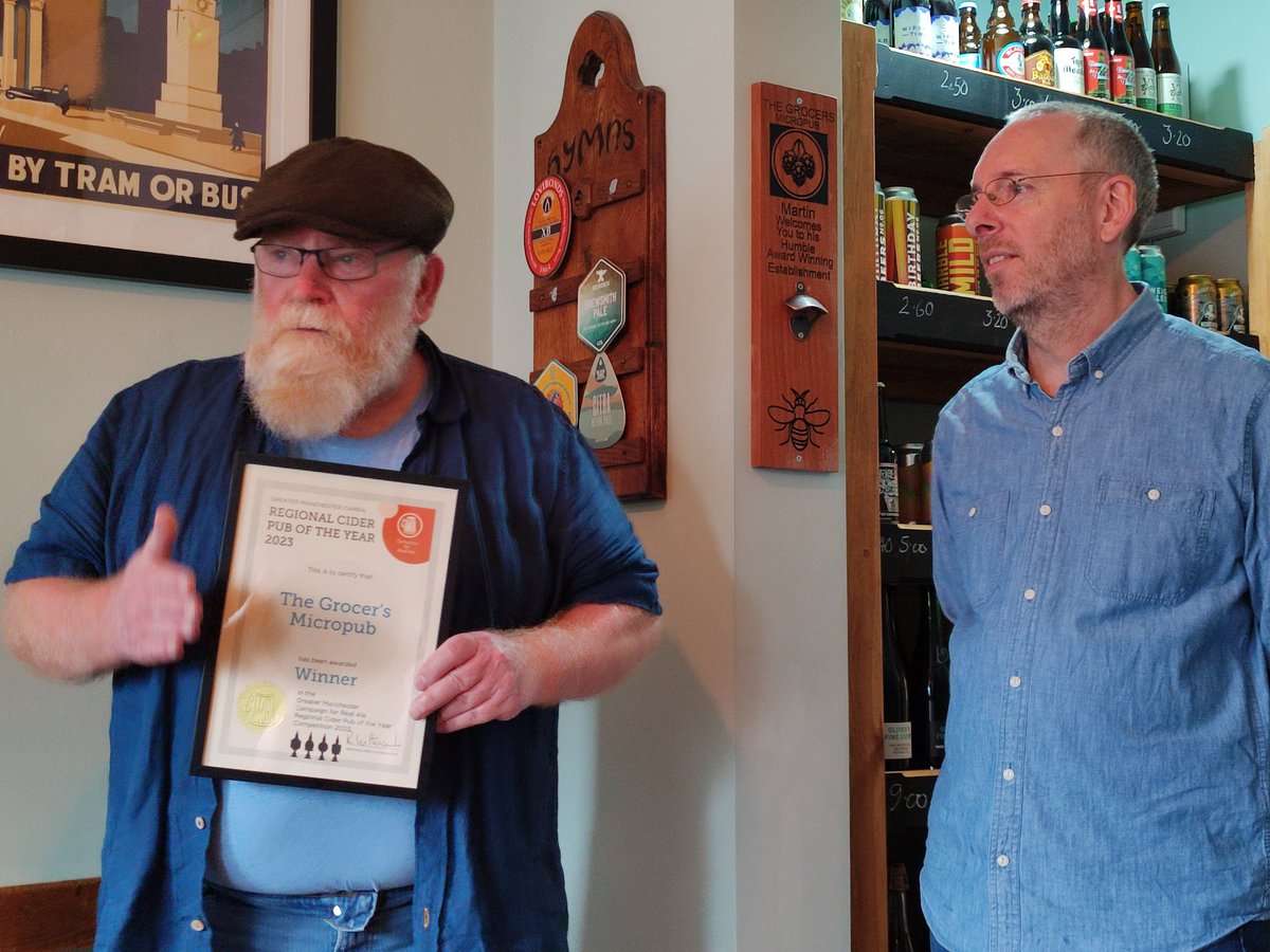 Greater Manchester regional Cider Pub of the Year presentation to The Grocer's Cadishead - for the third year running. 👏