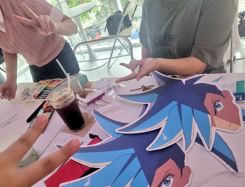 갈로가면
인쇄: 과오님
제작: 문일
눈구멍뚫기: 저
수작업: 다루