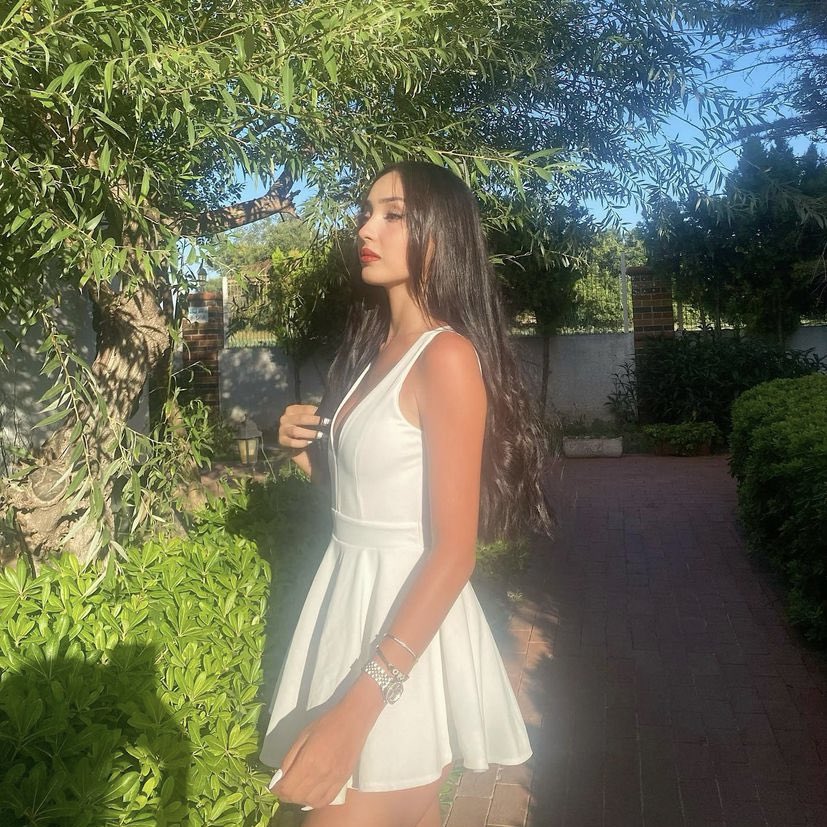 angelic. 👼🏻🫧

#TansuKapucu • @tansukaapucu