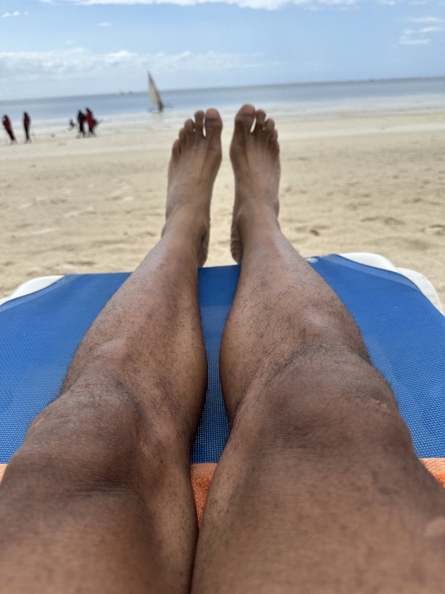 Zanzibar, Tanzania. A little R&amp;R ⁦<a href="/CoachMelnik/">Coach Melnik - S3 LOADING 💥</a>⁩ ⁦<a href="/LeonArcher/">Leon Archer</a>⁩