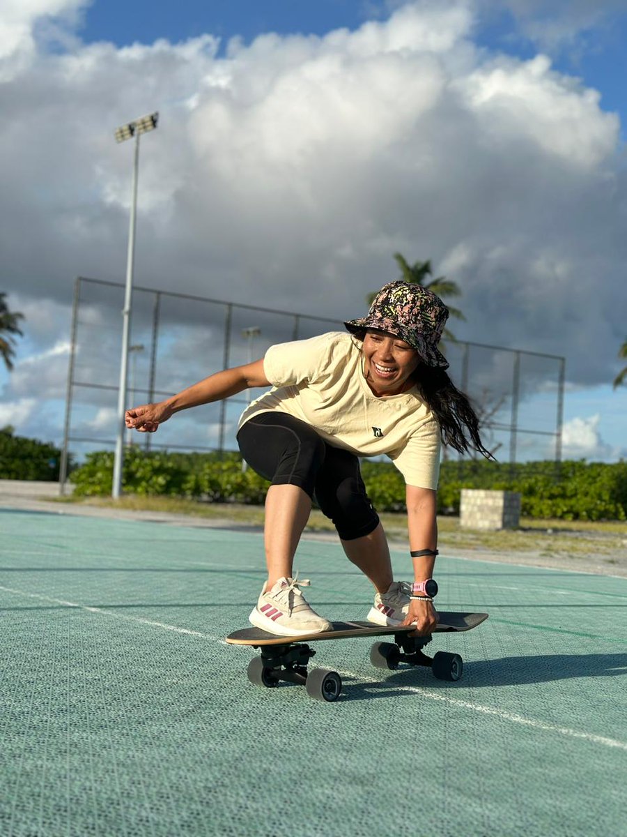 MYBinJin's tweet photo. 🤸
#skate #maldives https://t.co/AGfq6uLgdV