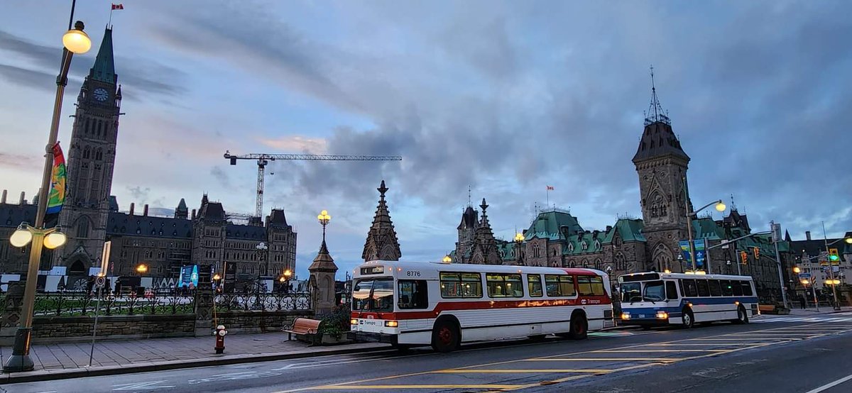 Like a good action flick, OC Transpo is reaching deep and calling drivers out of retirement for one last mission 😁

📸 Sam Marden