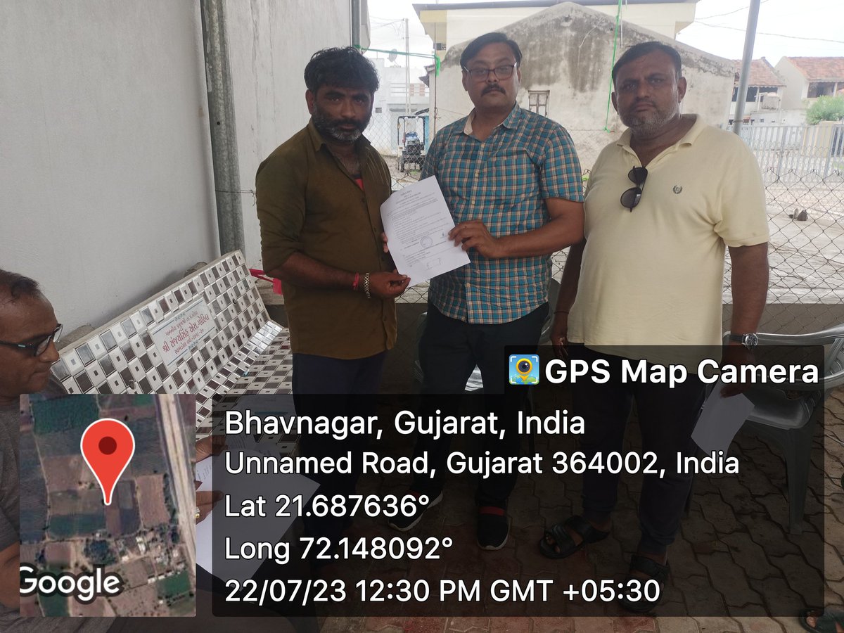 આજરોજ ઘોઘા તાલુકાના લાખણકા ગામે સ્વામિત્વ યોજના અન્વયે પ્રોપર્ટી કાર્ડ ની પ્રાથમિક નોટિસ નં 6 ની બજવણી તલાટી તથા સરપંચશ્રી એ રૂબરૂ ડોર ટુ ડોર જઈ બજવણી કરી કામ પૂર્ણ કરવામાં આવ્યું .<a href="/ddobhavnagar/">DDO BHAVNAGAR</a>  <a href="/Collectorbhav/">Collector & District Magistrate Bhavnagar</a>