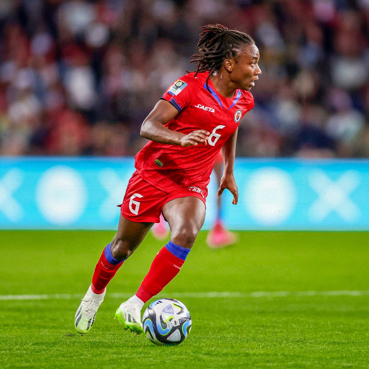 Contente d’avoir réalisé ce rêve de jouer une Coupe du Monde mais frustrée après ce grand match de l’équipe.

On va continuer notre aventure dans la compétition avec les yeux rivés sur les deux autres matchs à venir.

Ayiti Alaso 🇭🇹