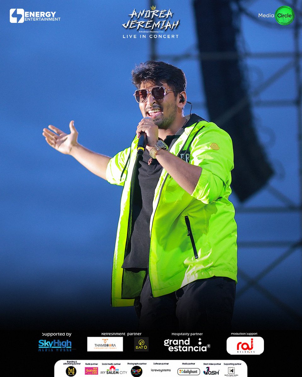 mediacircle_'s tweet photo. #AndreaInNammaArea starts vibing with @AdithyaRK ❤️

Event Organized By - @mediacircle_ https://t.co/ah8G2ezu6q