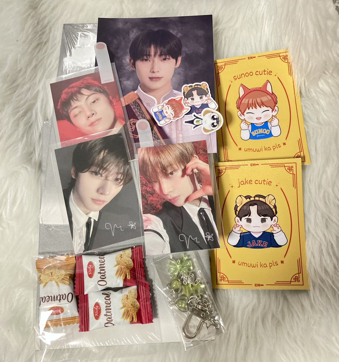ddeonuslayer's tweet photo. ✧˚ ༘ ⋆。˚˚₊‧꒰ა #ViSparks ໒꒱ ‧₊˚✧˚ ༘ ⋆。˚
Thank you @sunlovegarden | #mailsfromlui for a smooth transaction and sa freebies. Safe dumating sunsunjay ko. cute pa ng sunjake manifestation card.🥹🥹 https://t.co/8XfkRv3RTp