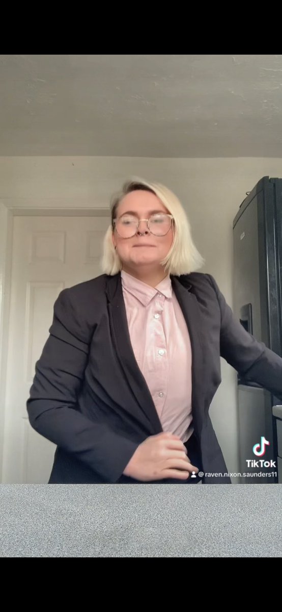 Raven_saunders1's tweet photo. Can’t lie I think I look badass in this suit ✨ https://t.co/sDMIfrUCm7