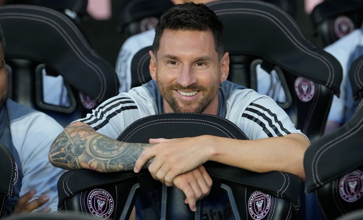 Last night, Inter Miami was +5000 to win the MLS Cup.

One game-winning Messi free kick later, and they're +3000 on <a href="/DKSportsbook/">DraftKings Sportsbook</a> this morning. 😳