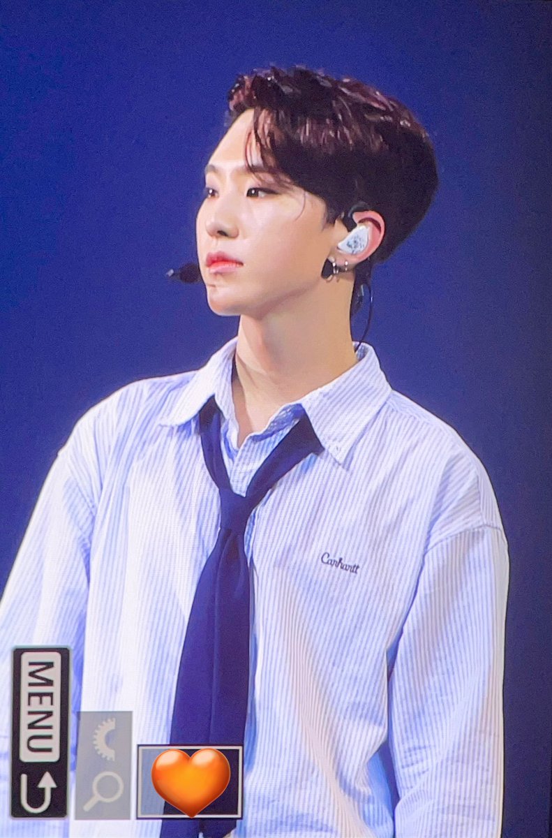 hoshitree_'s tweet photo. 230722 🐤💛🤍

#HOSHI #호시 https://t.co/Z9jTadXfyJ
