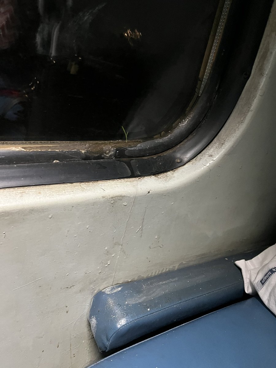 prakhgupta's tweet photo. @IRCTCofficial  @irctcwestzone The rain water is coming inside 
Details: Train Number 22946
Coach and Seat : A2 - 25, 
pls check and get it fixed https://t.co/BTDsgGDUnG