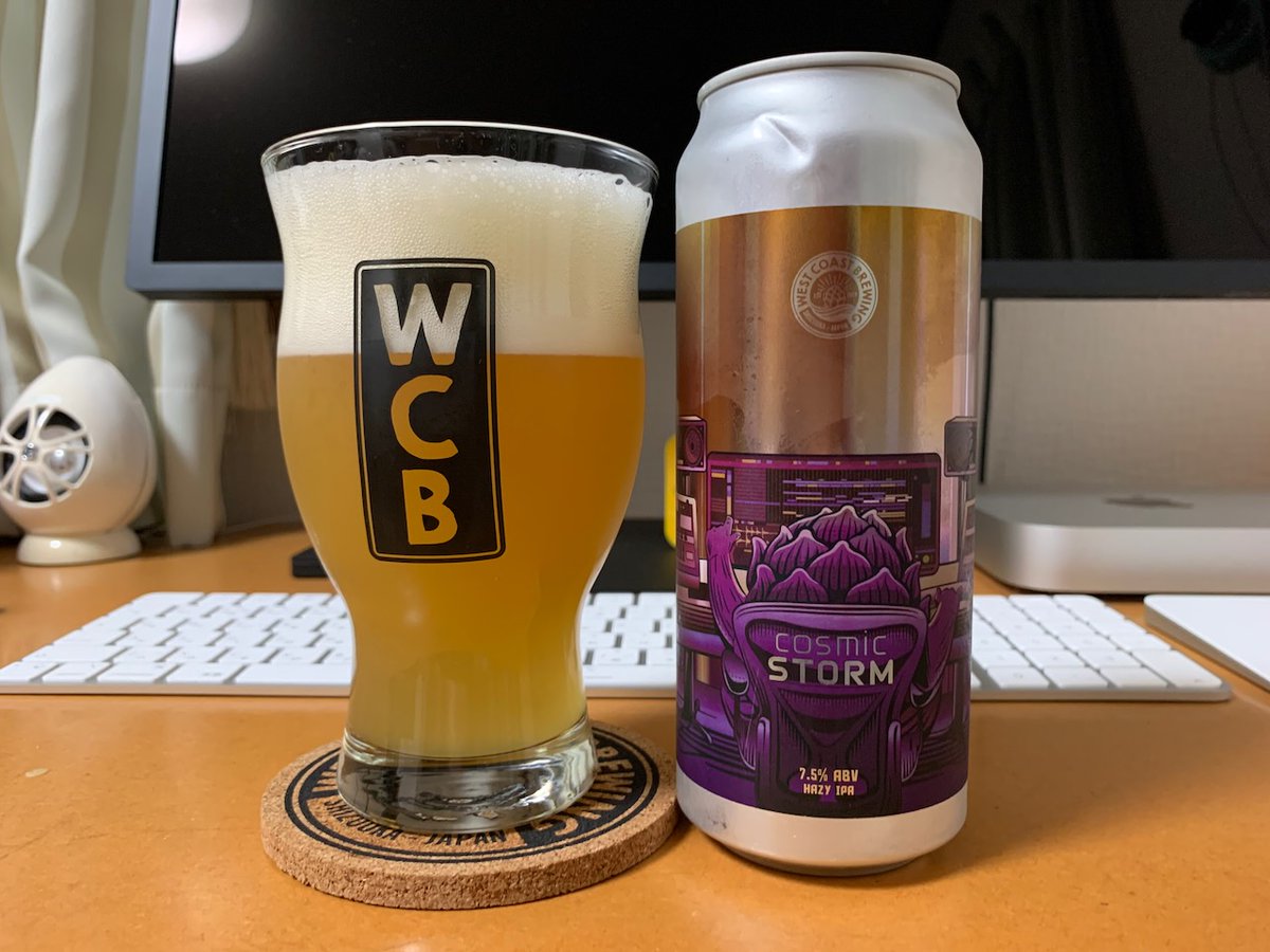 cpacisaconj's tweet photo. 週末テニスで良い汗かいた後の #宅飲み #たくのみ #CraftBeer #クラフトビール #ビール #beer #静岡 #wcb #wcbshizuoka #westcoastbrewing #ウエストコーストブルーイング #CosmicStorm - #HazyIPA 故、ニゴニゴな見た目っぽく甘いネクター的な雰囲気炸裂な一杯。 https://t.co/WzwQhIauA7