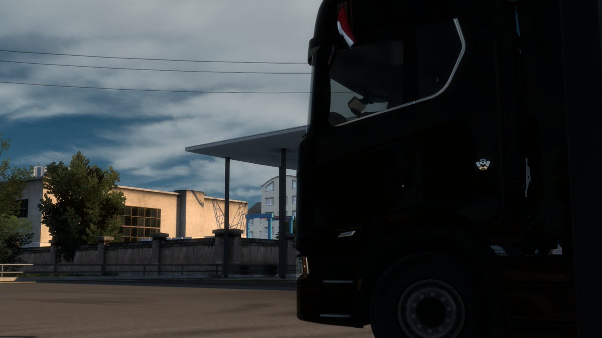 magus453's tweet photo. Visiting Mercedes Dealer and Take some Rest 
#EuroTruckSimulator2 #Scania
#s770 #v8 @SCSsoftware https://t.co/0TEaUU72pQ