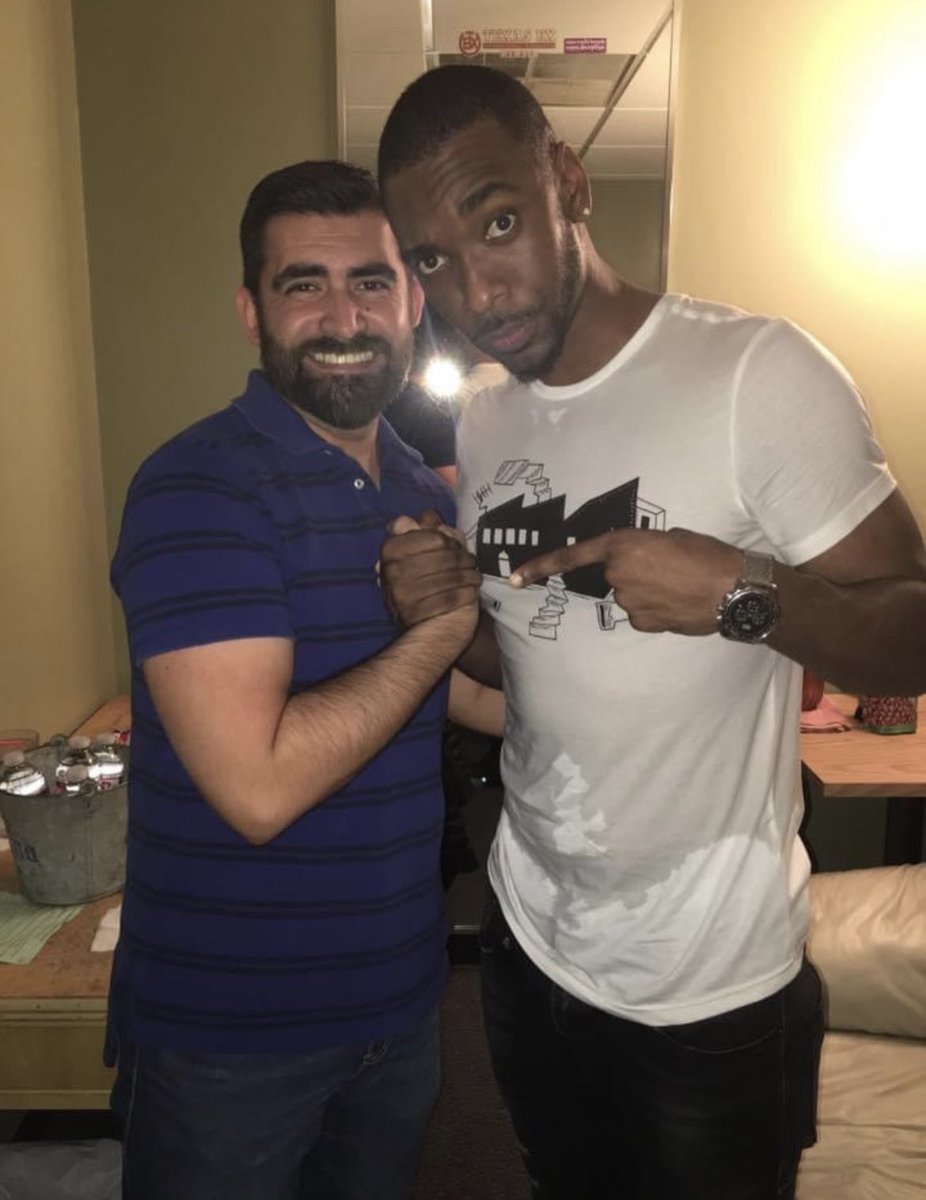 gavejc's tweet photo. 2016 and last night @JayPharoah thank you for taking time to take a picture with me. #lolcomedyclub https://t.co/HDzEJ15Ury