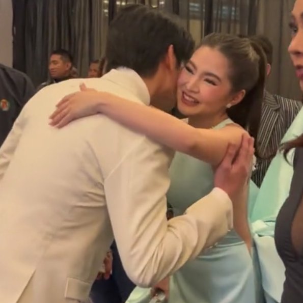 vicotinamide's tweet photo. JOSHBIE REUNION 🥺 https://t.co/LjMorGGy4r