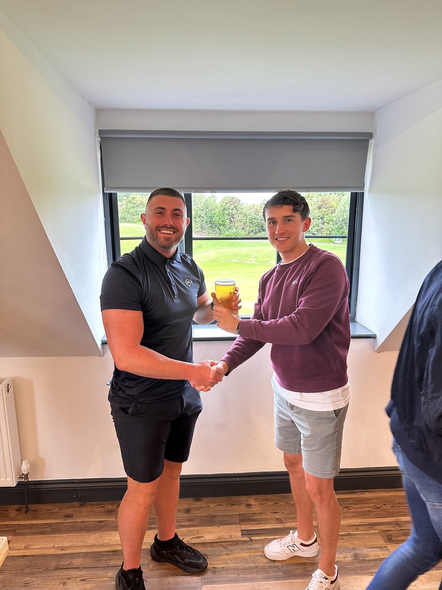 BromleyHeathUtd's tweet photo. First Bromley golf day went down a storm, thanks to the players golf club for hosting. Winners were @samedwards93 @joshphear @NathanRose94 https://t.co/xAtd2Jfcd3