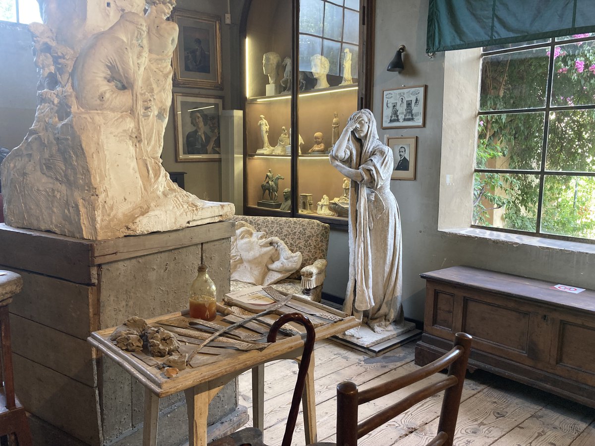 One of my favorite finds in #Rome after #INQUARoma2023 wrapped up, was the Pietro Canonica museum in the @VillaBorghese. The funerary monuments (such as The Gust of Wind) were particularly haunting, and #TheAbyss sculpture was truly a masterpiece. Plus I was the only one there!