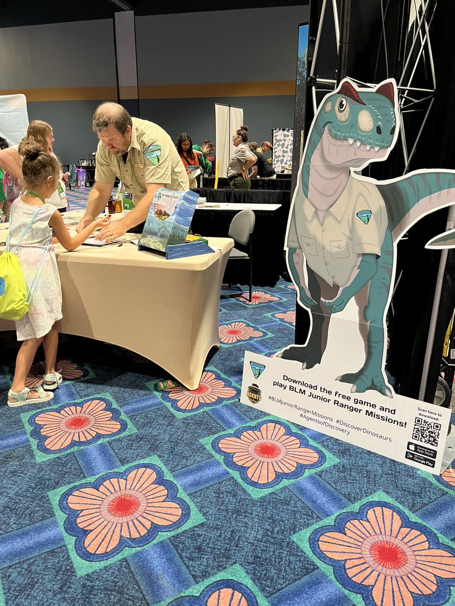 Did you know that @BLMNational has lands east of the Mississippi? Come on by and work on your Junior Ranger badge with our friends from Jupiter Inlet Lighthouse! @Interior