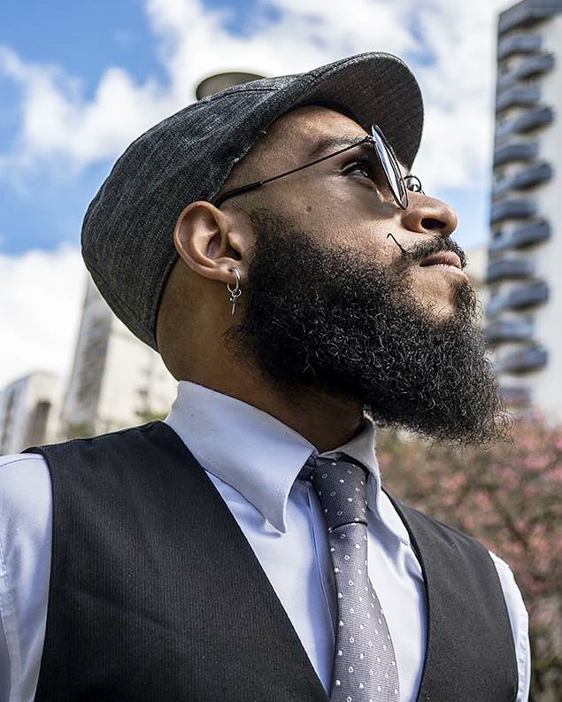 cassiano_diasn's tweet photo. ⚔️SIDE BEARD SATURDAY⚔️
“E se quiser saber
Pra onde eu vou
Pra onde tenha sol
É pra lá que eu vou” (Jota Quest)
#BVSidebeardsaturday #Sidebeardsaturday
#SideBeard
Brotherhood: @BeardedVillains
Chapter: @BeardedBrasil
🎩⚔️🇧🇷💪🏾🫂 https://t.co/YqgkwsCOJH