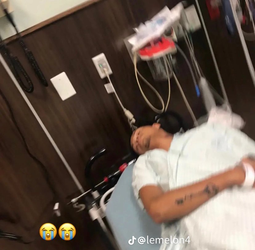 CJ_Unparalleled's tweet image. Hamilton P1                Russell P18