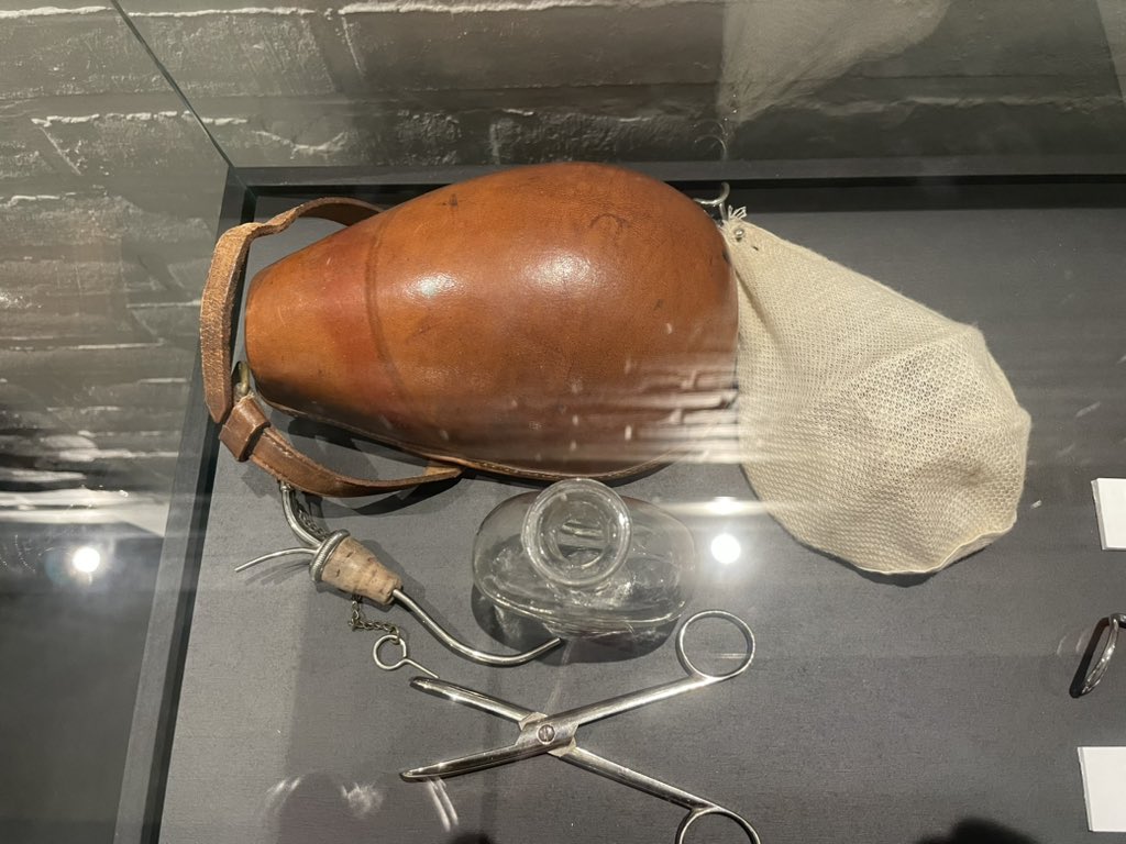GPacyk's tweet photo. Equipment for field #hospital &amp; #surgery: Esmarch’s mask, surgery needle, sutures, artery clamp, #transfusion box &amp; patient record card from 1950s, #ColdWarMuseum #Stevnsfort #Sjælland #Denmark #famemma #ColdWar #Medicine #HistMed https://t.co/3tiYBPTsZs