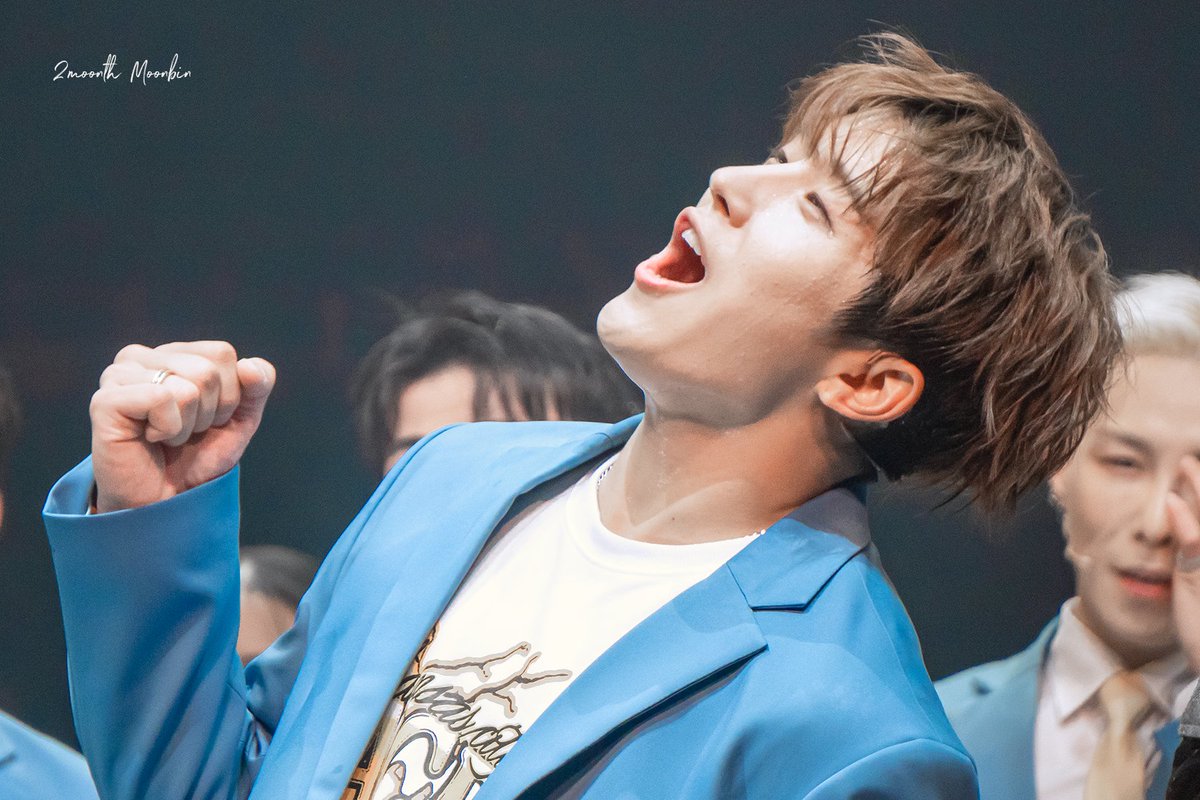 2moonth_Moonbin's tweet photo. [📷] 2022.07.22 뮤지컬 드림하이 서울 막공 커튼콜

https://t.co/R30fRDz4GW

#아스트로 #ASTRO #진진 #JINJIN https://t.co/7q4UEW70Ve
