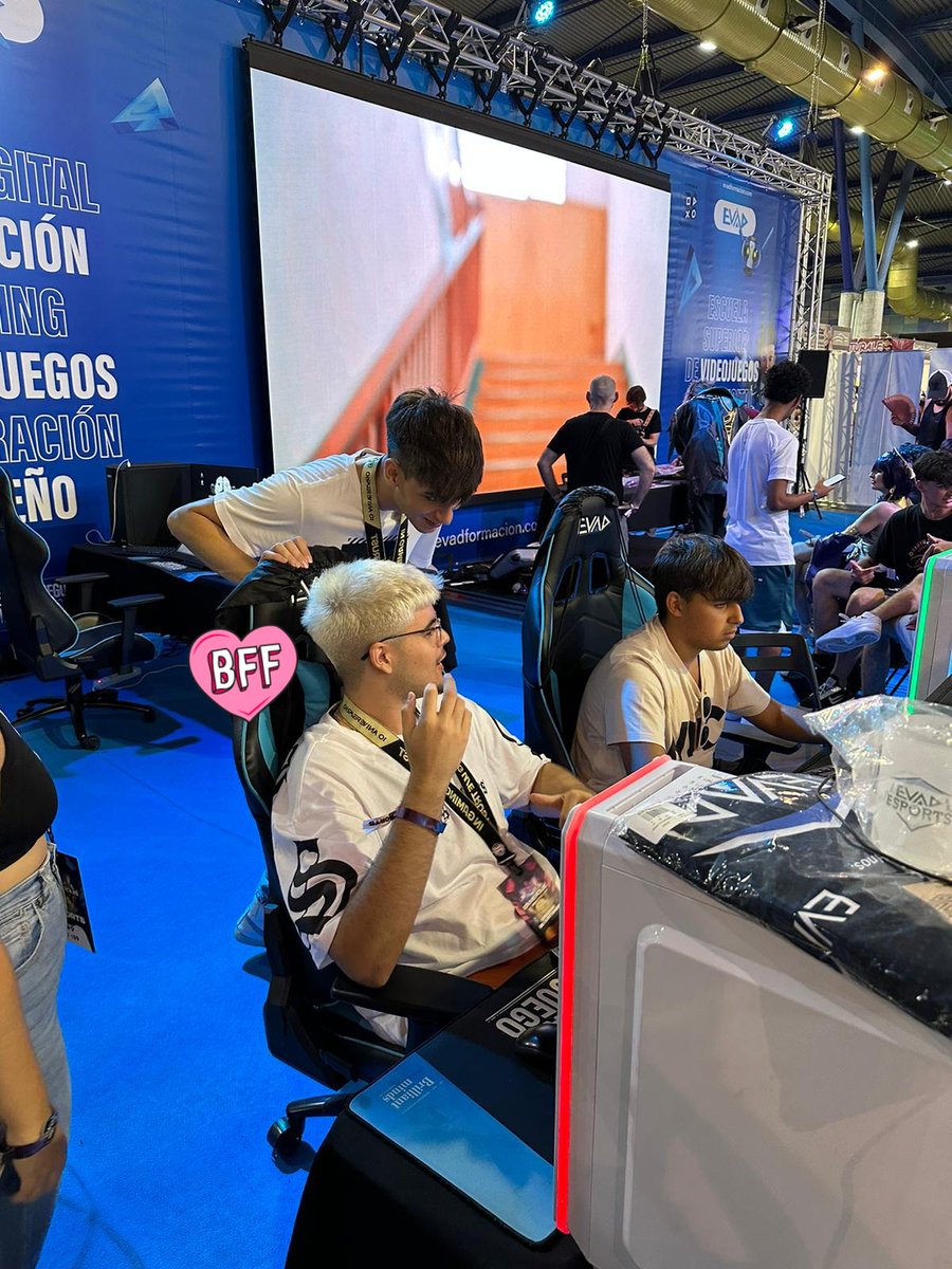 EVAD Esports tweet media