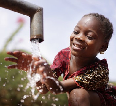PoolLighthouse's tweet photo. #CardanoCommunity 

Always proud to be an active part of the #Cardano blockchain!!! 💪

LHS has minted it's 27th block!

As usual 50% of the operator fee goes directly to our clean water project in Malawi. 

Thank you so much to all that support us 🙏🙏🙏

#ADA https://t.co/wLWqnuWTe0