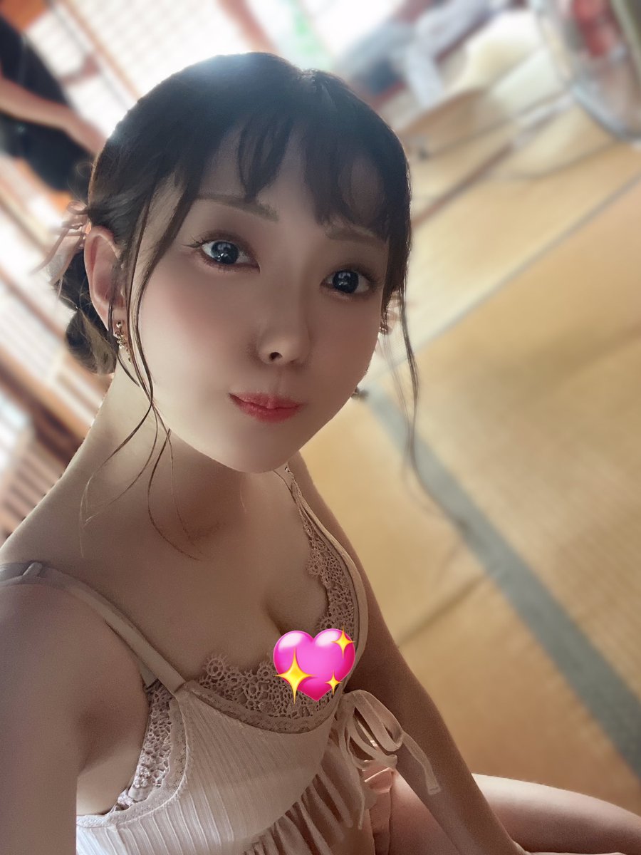 昨日はいろんな衣装で撮影でした☺️👙