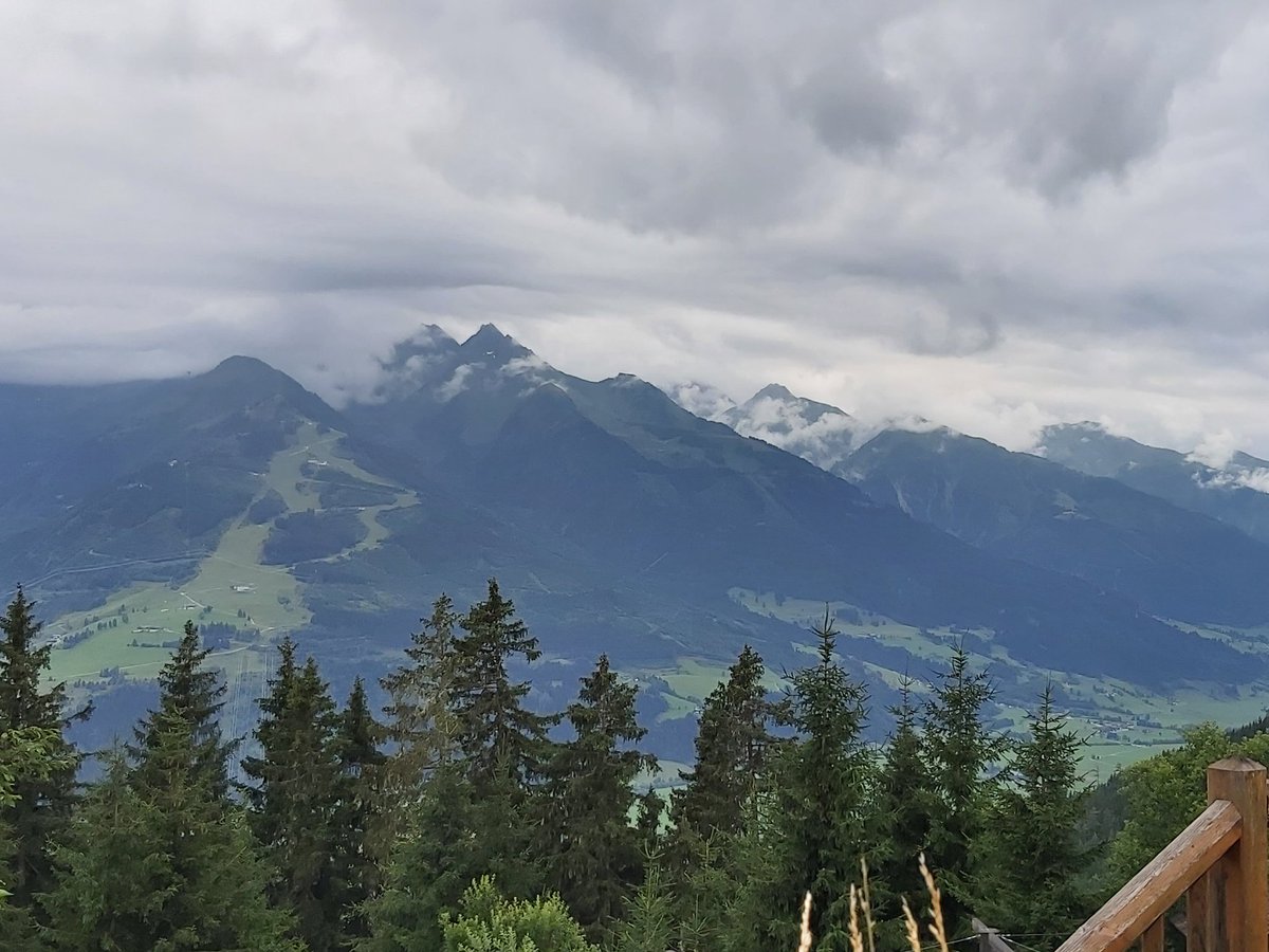 CHS_trips's tweet photo. Great day out on the Alps https://t.co/IV3j5jJTWt