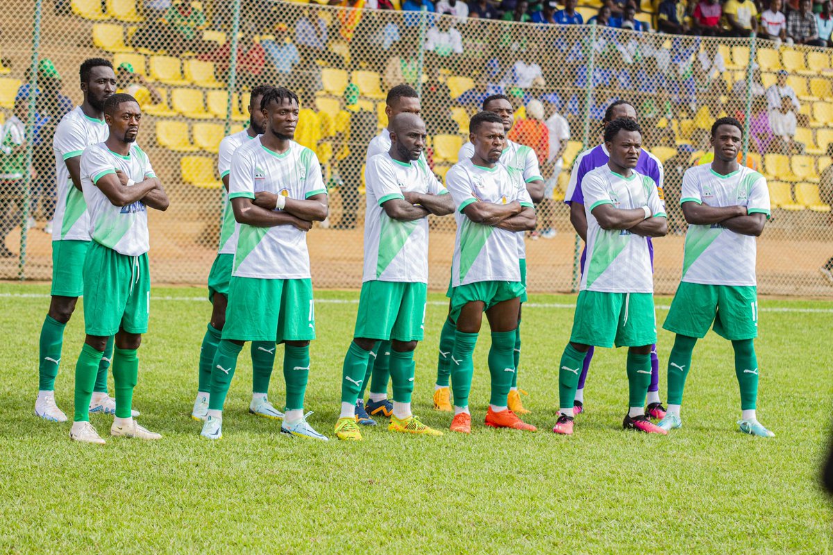 FecafootOfficie's tweet photo. #InterpoulesYaounde2023

⚽️🔥 #MatchDay

⏰ Mi-temps 

#BAFMENG FA OF BAMENDA 1️⃣➖0️⃣ #NGAOUNDERE FC

📅 22/07/2023
🏟️ Annexe Nº1 du stade omnisports Ahmadou Ahidjo 

#DAY4
#PouleB https://t.co/rwHEeLUPDo