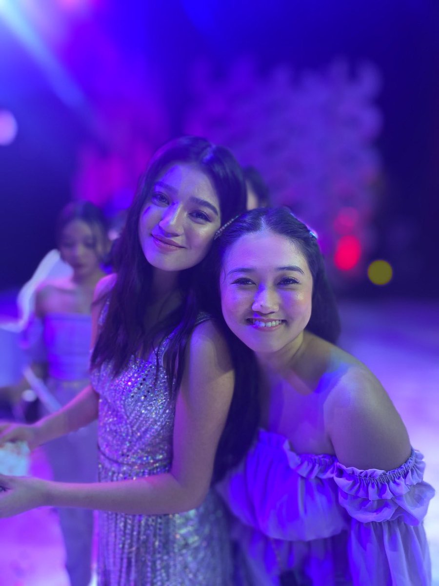 ilysmdonnyyy's tweet photo. CONGRATULATIONS, MY LOVE!!! 🫶🏼

Love you so so much, Belinda 🥺💜 @bellemariano02 

BELLE IS BELOVED

#BelleBelovedConcert
#BelleNewGenConcertRoyalty
#BelovedBelleDay #BelleMariano https://t.co/Q41DUYJx8Q