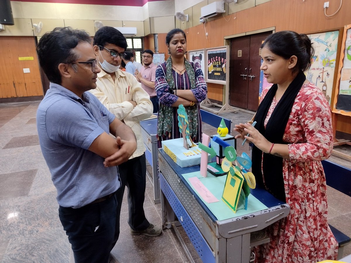 SBVYV's tweet photo. Maths faculty of 
SBV C1 YAMUNA VIHAR 1104009 organised 
#TLMmaths Exhibition.
Their efforts worth attention and appreciation. @Dir_Education @AtishiAAP @dilli_shiksha @msisodia https://t.co/2dKieGliBE