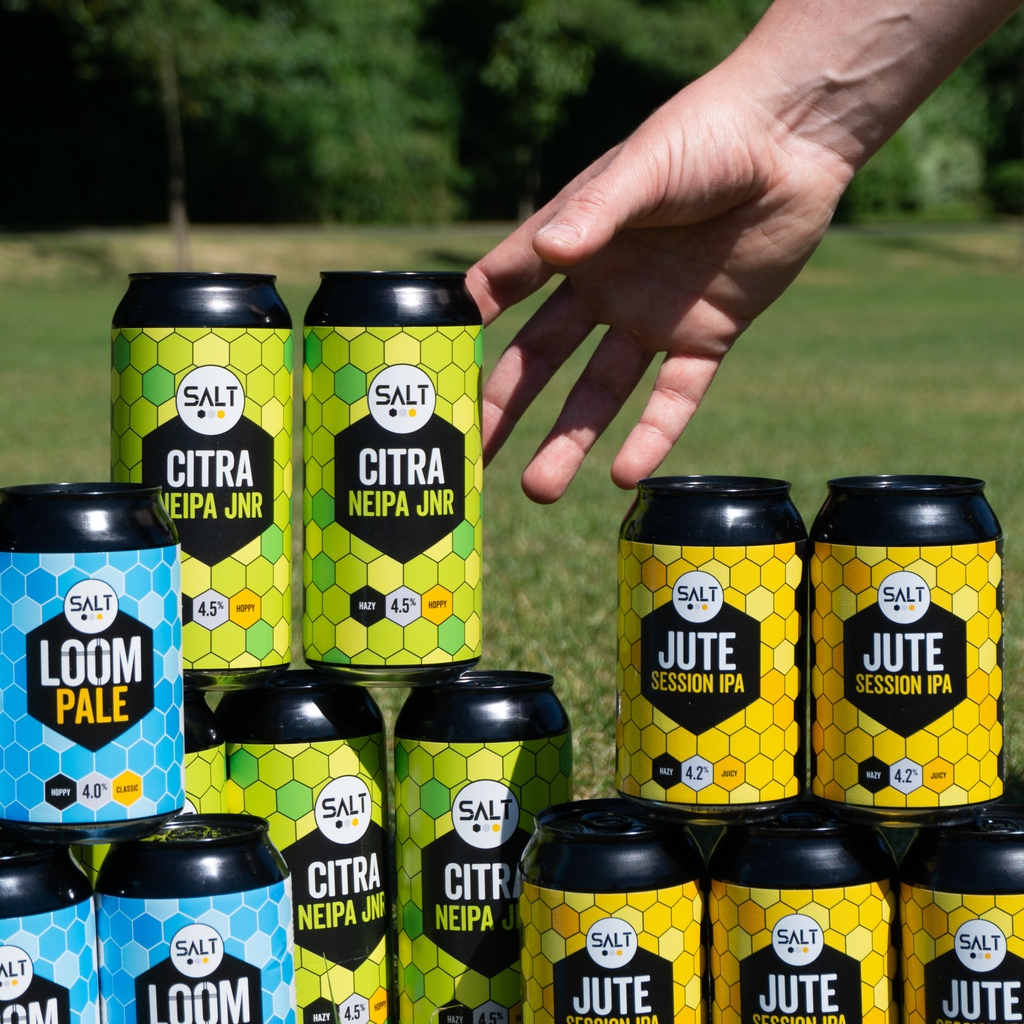 Saturdays are made for SALT! 

Whether your looking for something sessionable and light, like our pale - Loom, or something juicy &amp; packed full of citrus, like Citra. 

Our range definitely has something for everyone. What're you drinking this afternoon?