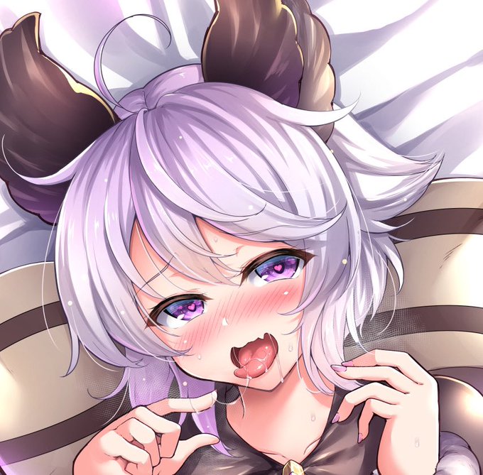 古戦場おつでした。
MVPは間違いなくサテュロスちゃん
寝る時はサテュロスちゃん抱き枕抱いて寝よ(❁'ω`❁) 