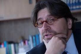 Nos enorgullece que nuestro colega y amigo Francisco Sierra, un académico reconocido mundialmente por sus aportes intelectuales, sea Candidato para SUMAR en las próximas elecciones del 23J.