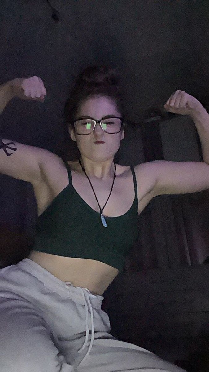 SinAngxl's tweet photo. Gains 🏋🏽‍♀️ https://t.co/yaR9g1mrgf