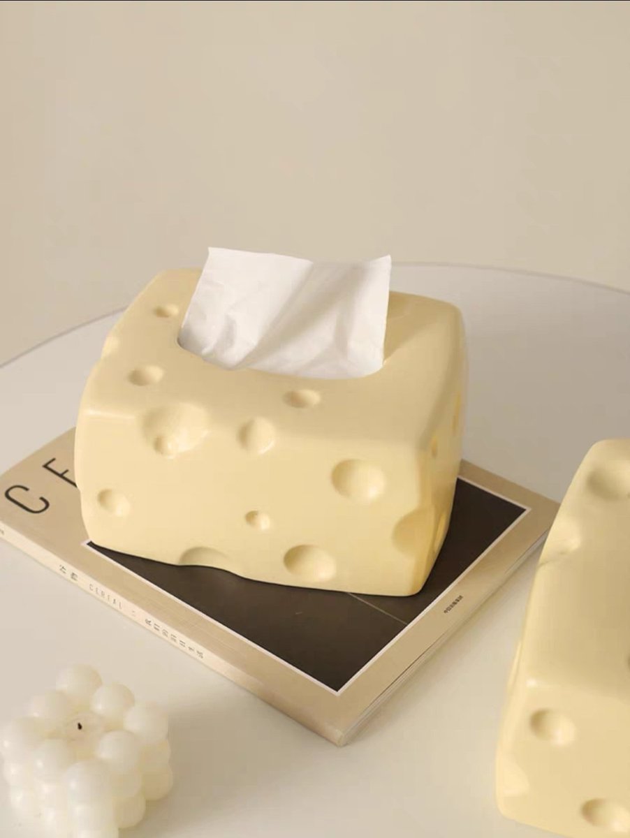 mooncomb09shop's tweet photo. [RT이벤트/1명 추첨]

🧀제리치즈 티슈케이스🧀

날씨는 꿉꿉, 나가긴 싫어! 부쩍 안에서 머무르니 정리의 계절이 다가온 게 실감나요 기왕 꾸민다면 이런 아이템은 꼭꼭 쟁여두고 싶어요 

당발=마감날👉7/29
가격👉31500
상세사항👉 https://t.co/7oU3XKS9K5
주문은여기서👉https://t.co/52mK0l6u8H https://t.co/yNtf7D7rEO