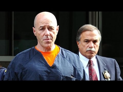 kevin_parker_ai's tweet photo. @BernardKerik +
@BernardKerik should be more concerned about a criminal referral on @BernardKerik
#SeditiousConspiracy
#ConspiracyToObstruct
#ConspiracyToDefraud
#ConspiracyAgainstFederalOfficers incl @VP @KamalaHarris and @Mike_Pence
#Manslaughter
#Racketeering
#PardonBriberyScheme https://t.co/Fe5l2yjDRB