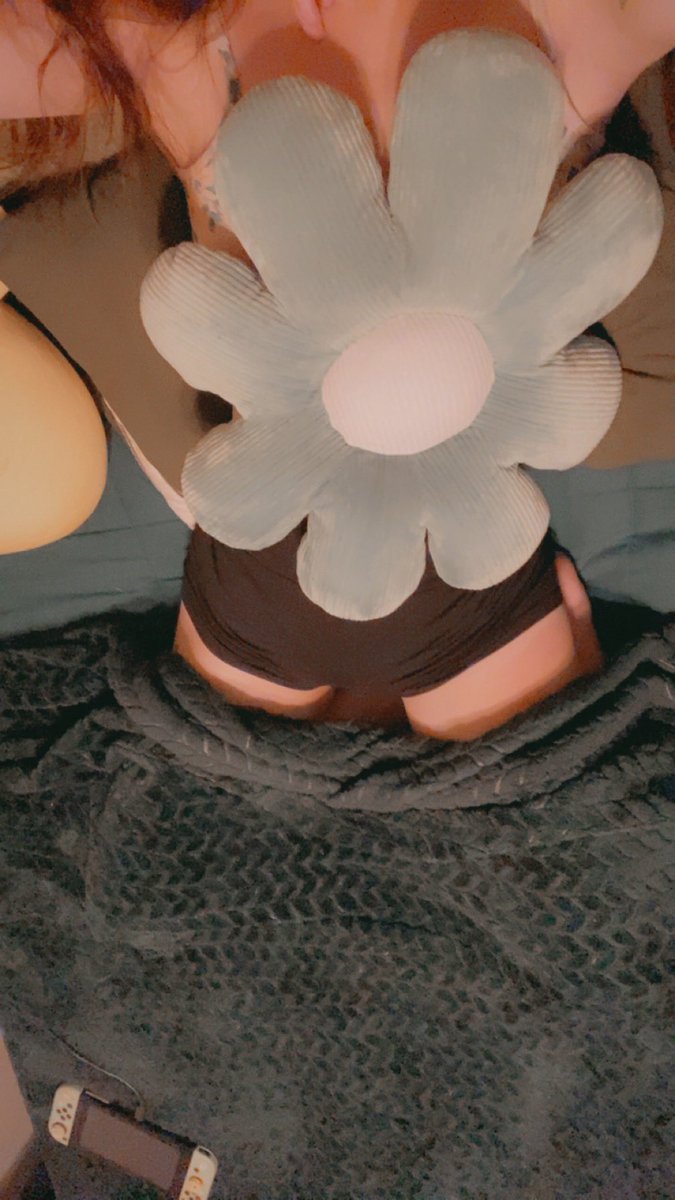 Smallbat459's tweet photo. Been a bit, been quite sick, but posted some photos and have another set coming up 🫶🏻
•
•
•
•
#nsfw_acc #fansli #onlyfans https://t.co/KV3mQYnPAF