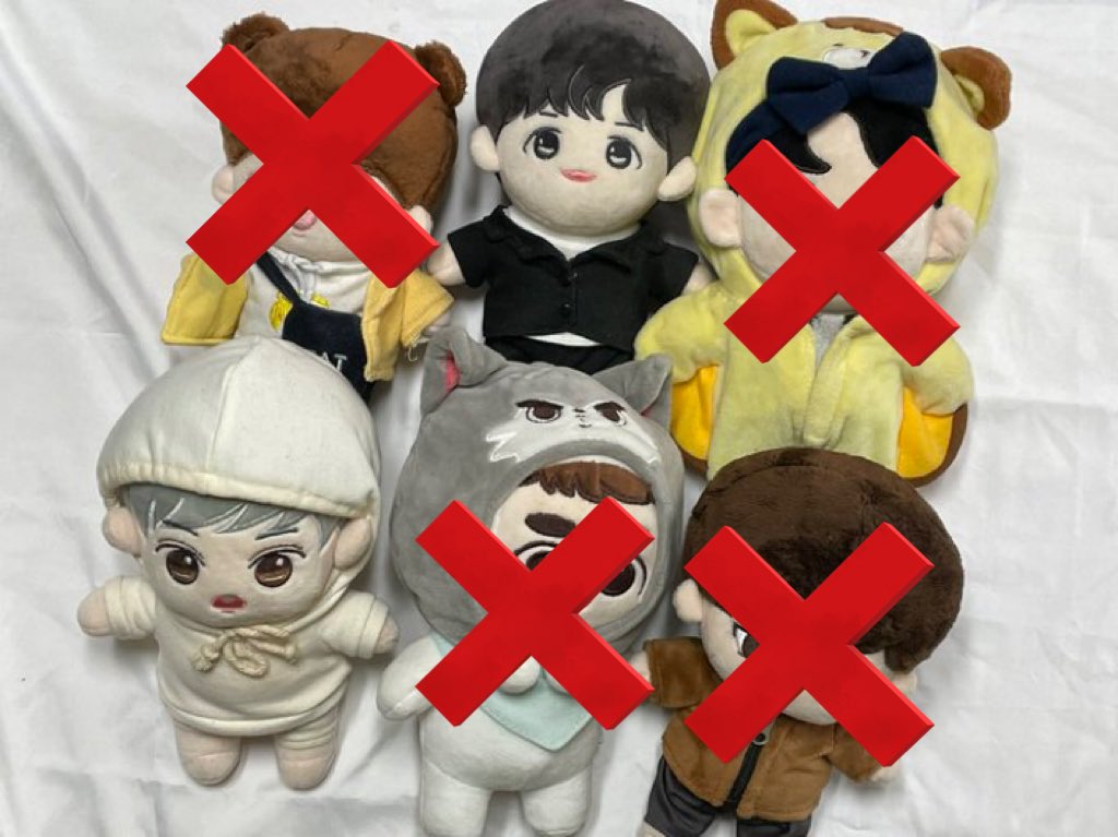 Cloud_B_88's tweet photo. 엑소 인형 양도 합니다

첫번째 사진 -> 각 1.1 / 진열만 해둔 것들
두번째 사진 -> 15cm 1.0 / 10cm 이하 0.8 / 면빵이 0.5 / 윗줄은 한 번 외출 나머지는 진열만

특전 X 🥺
일괄 또는 여러개 구매시 에눌 가능
배송비 따로

엑소 백현 수호 준면 찬열 세훈 카이 종인 디오 경우 exo doll sell https://t.co/BZUvfZgDPD