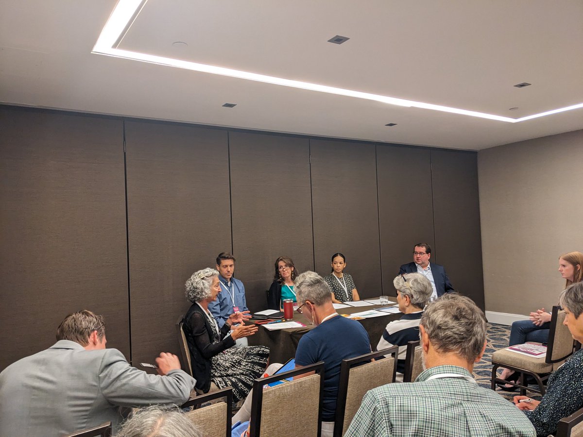 climate_working's tweet photo. Breakout on climate funds from RGGI supporting real Virginians. RGGI investments make homes safer, air-quality better, and new clean energy jobs. #ProtectRGGI @NetworkVirginia #WomensSummit https://t.co/rAJ3qTHgRE